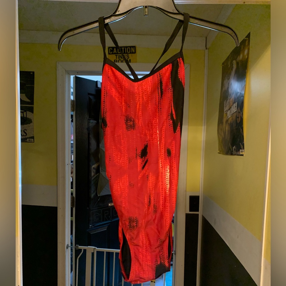 Sporti women’s swim suit size 32
